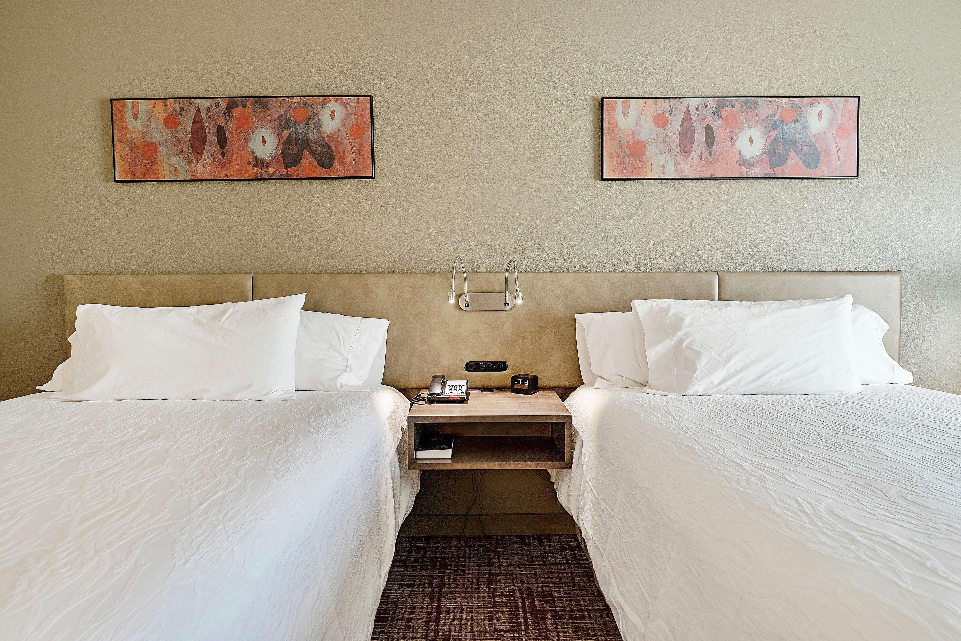 Hilton Garden Inn Edmond/Oklahoma City North מראה חיצוני תמונה