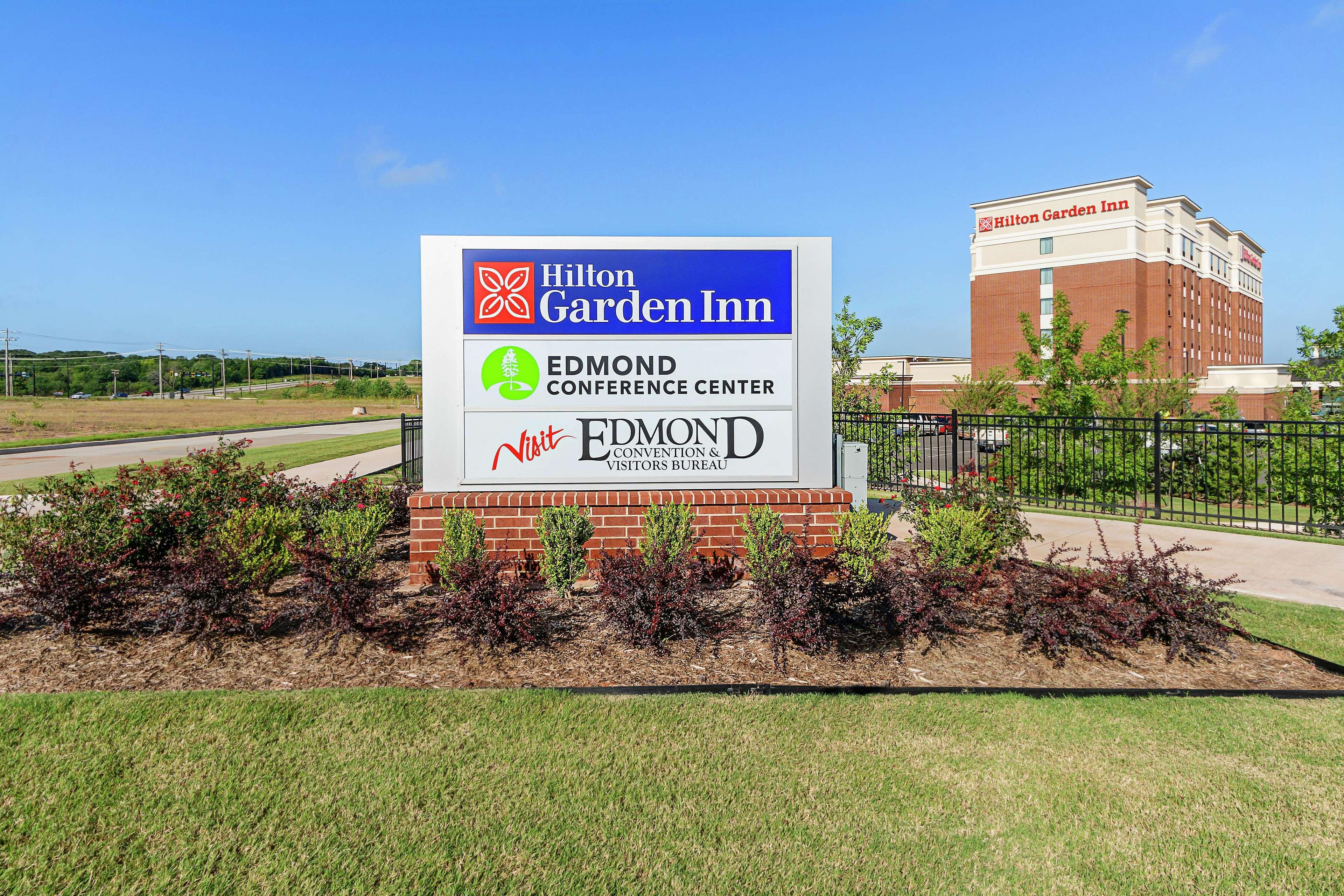 Hilton Garden Inn Edmond/Oklahoma City North מראה חיצוני תמונה