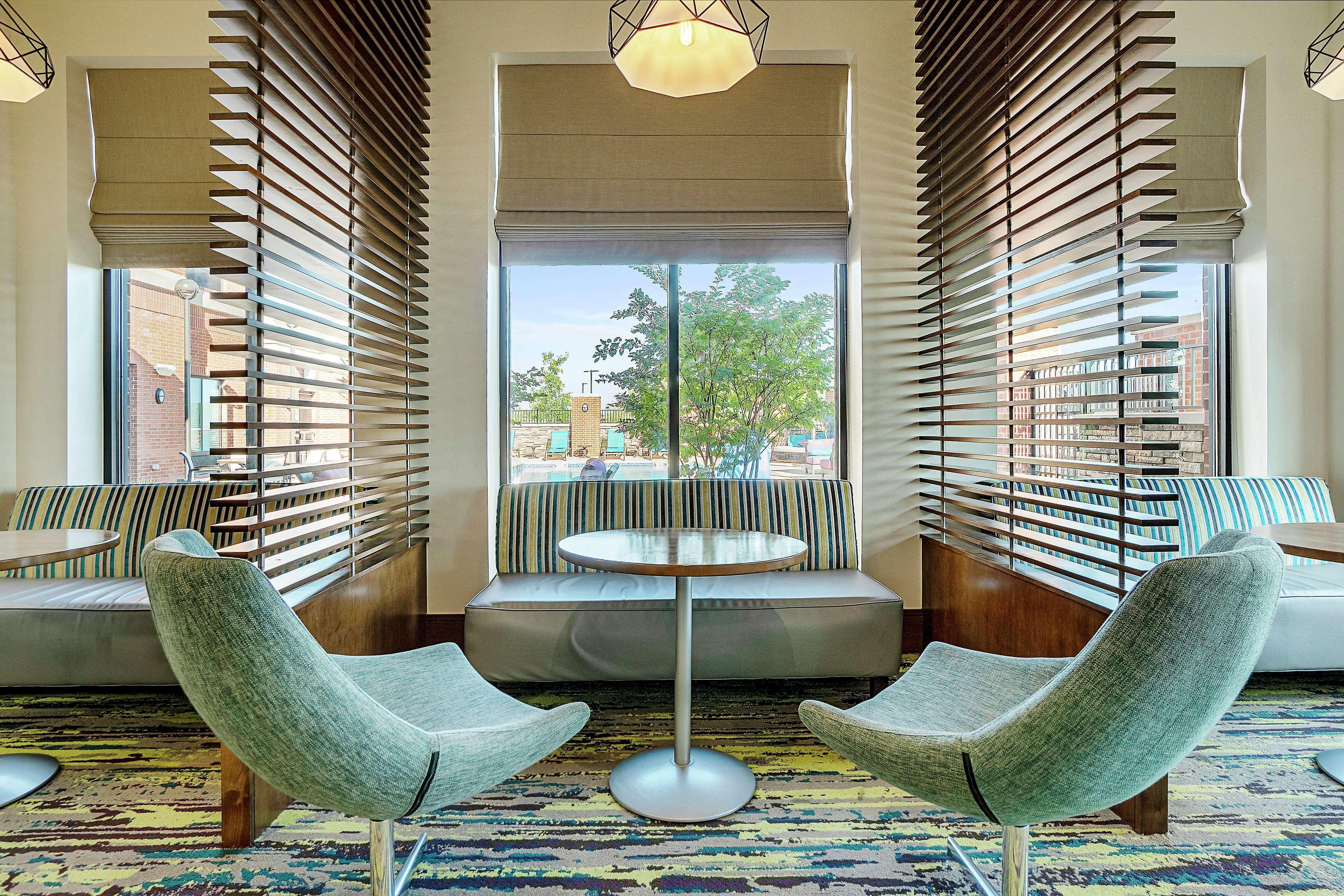 Hilton Garden Inn Edmond/Oklahoma City North מראה חיצוני תמונה